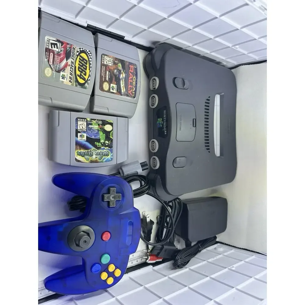 Nintendo 64 N64 Console Bundle w Controller Power Supply AV Cord 3 Games Retro